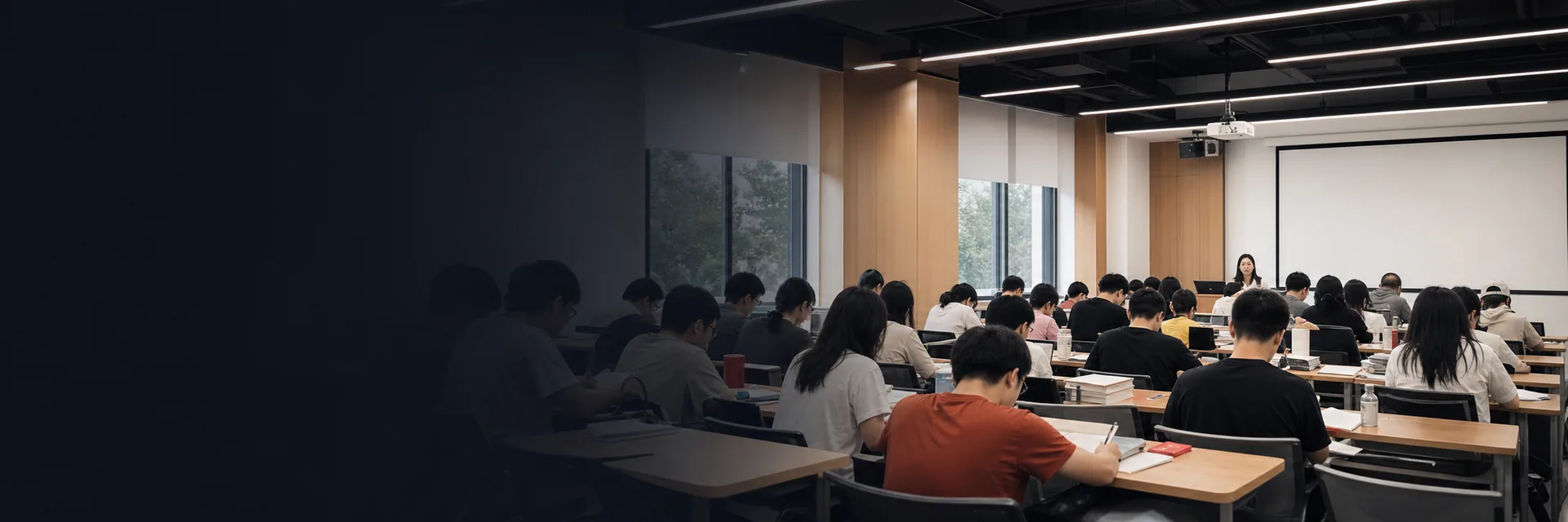 多地校区
到校了解